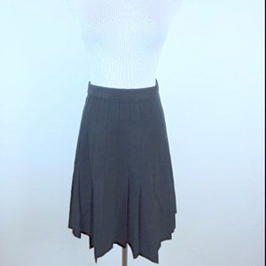 Norma Kamali OMO black pleated wool skirt vintage 8